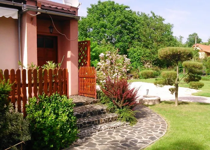 Bungalovy Natura Trávnica